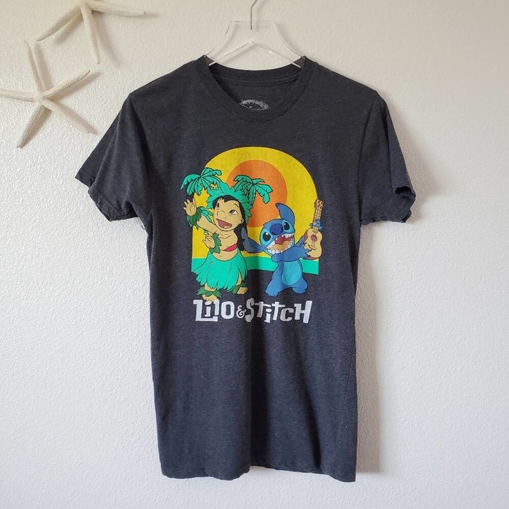 Disney Lilo and Stitch Casual Shirt Size Small